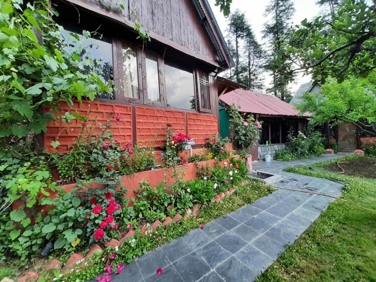 Ishan Log Huts-A Boutique Home Stay Banjār Zewnętrze zdjęcie