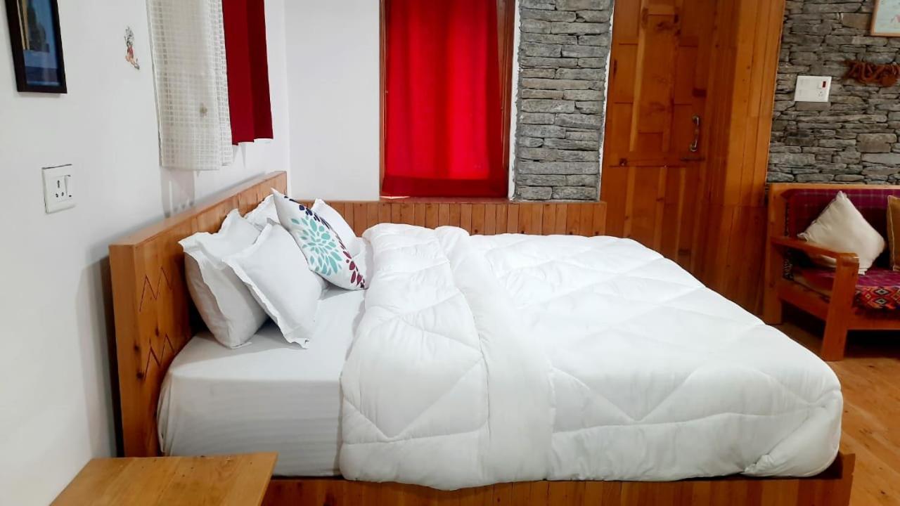 Ishan Log Huts-A Boutique Home Stay Banjār Zewnętrze zdjęcie