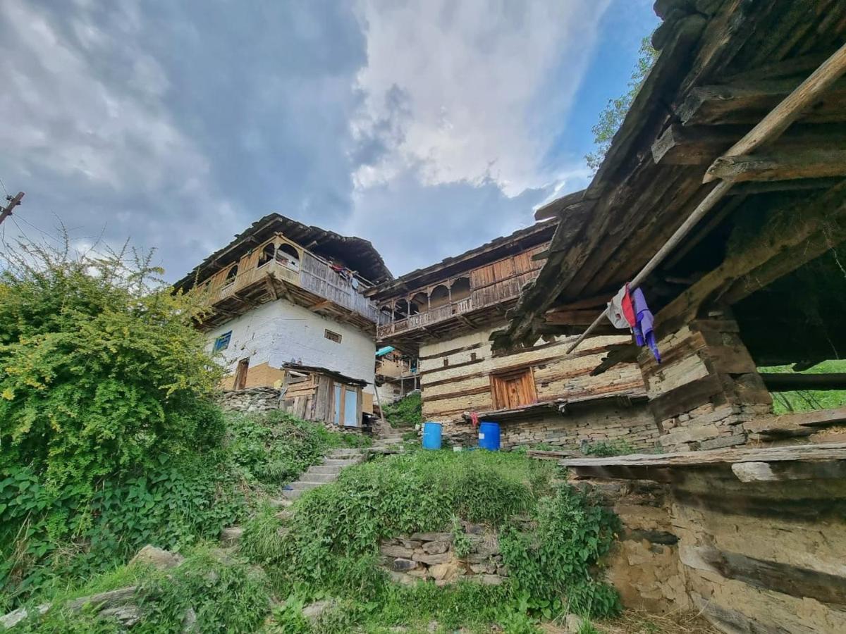 Ishan Log Huts-A Boutique Home Stay Banjār Zewnętrze zdjęcie