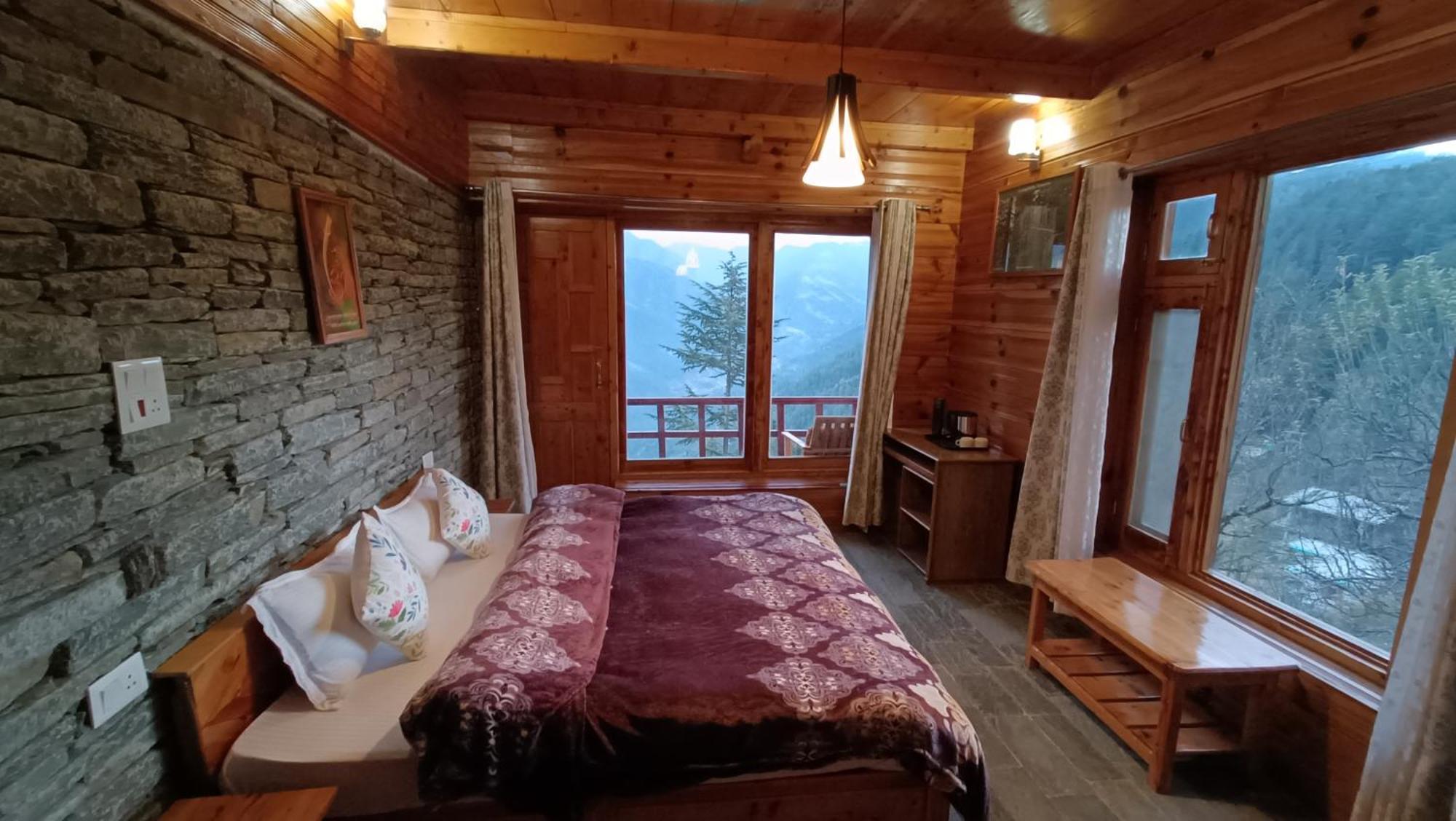 Ishan Log Huts-A Boutique Home Stay Banjār Zewnętrze zdjęcie