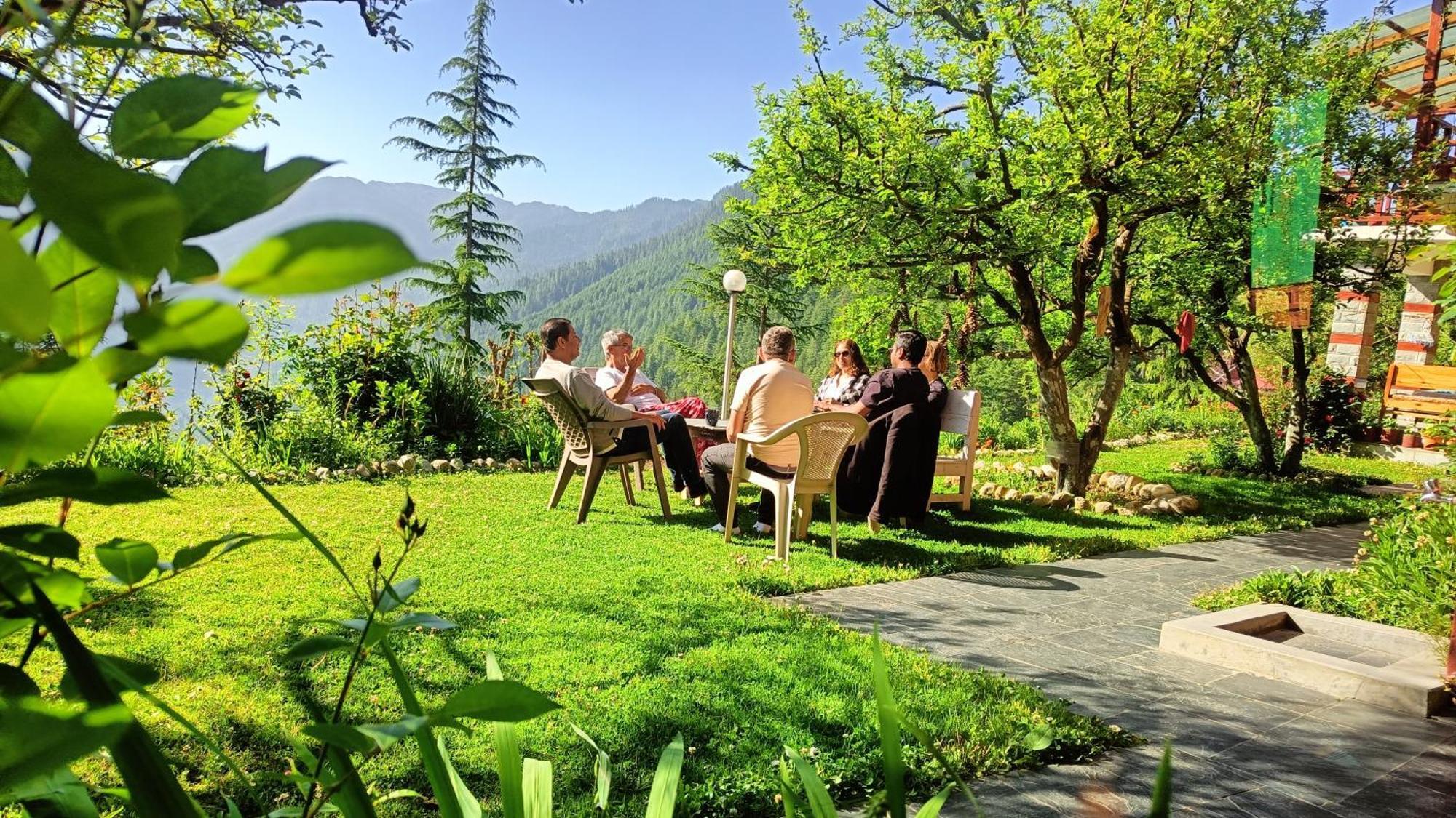 Ishan Log Huts-A Boutique Home Stay Banjār Zewnętrze zdjęcie